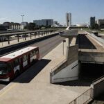 Ônibus público em Brasília simbolizando tarifa zero para estudantes da rede pública