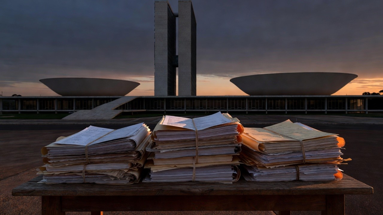 Prédio da CLDF em Brasília representando atraso em projeto de distritos criativos e tecnológicos